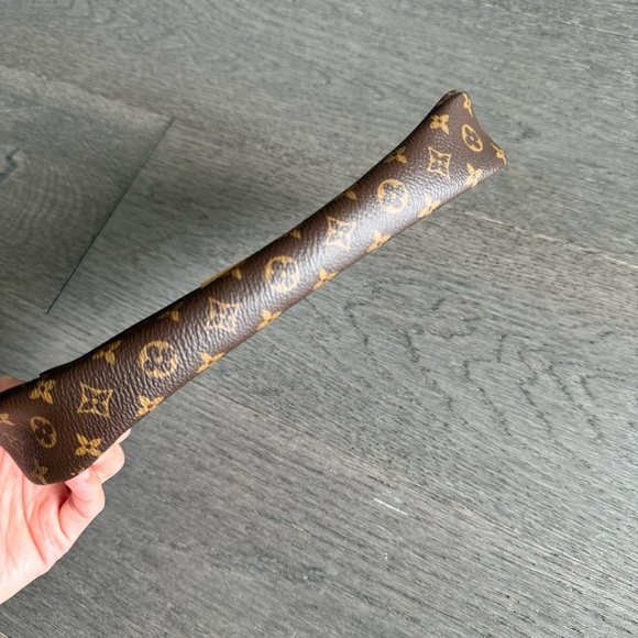 Louis Vuitton Multi Pochette Accessoires - Picture 5 of 8